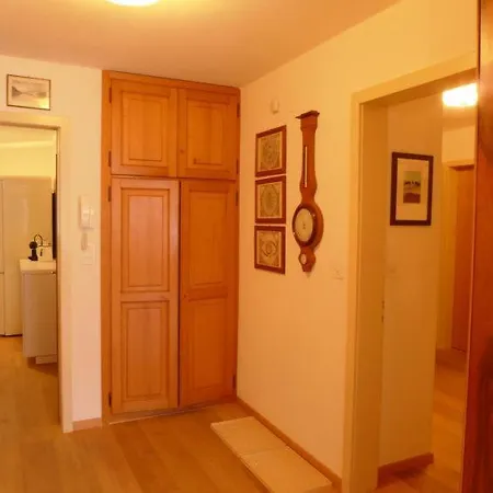 Moritz Sleeps 6 Wifi St. Moritz