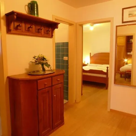Moritz Sleeps 6 Wifi Apartman *