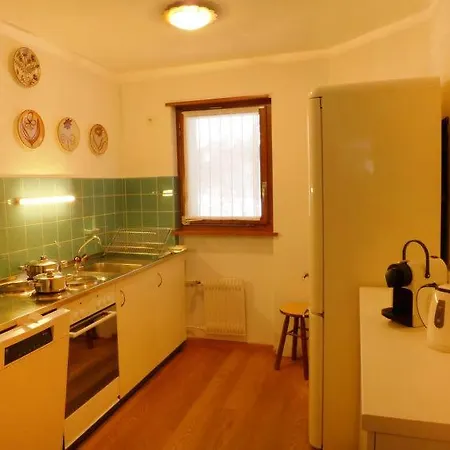 Moritz Sleeps 6 Wifi St. Moritz